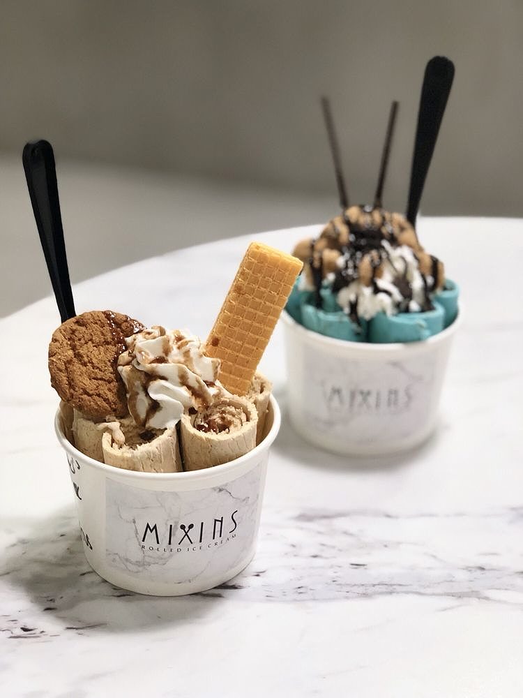 Mixins rolled icecream Restaurant Reviews 1405 Jackson St, Omaha